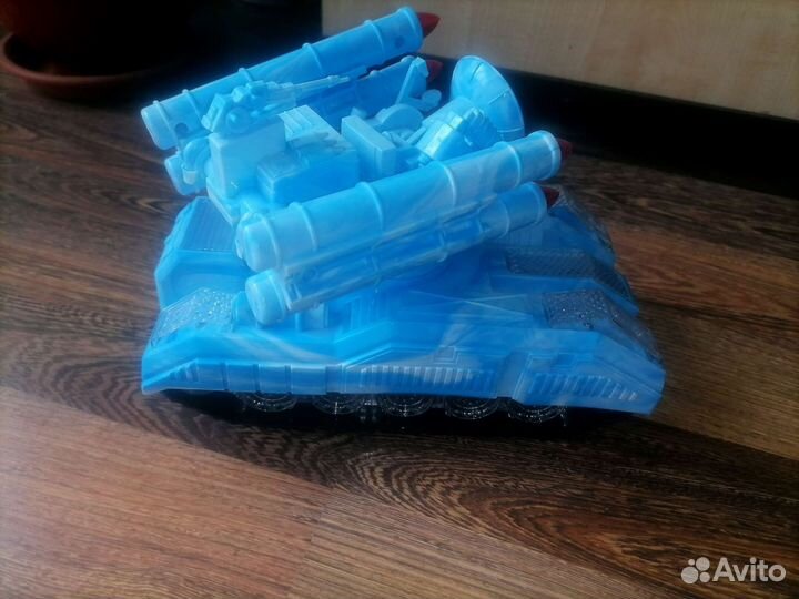 Игрушки пакетом машинки