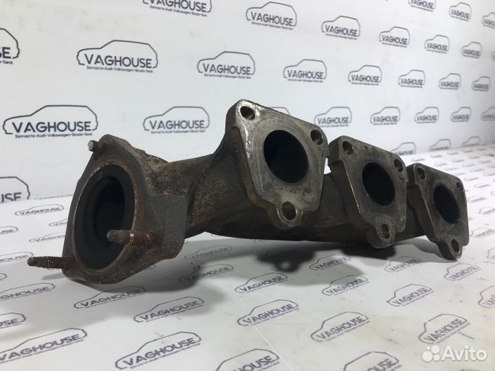 Коллектор выпускной Audi A7 4G 3.0 CGW 2011