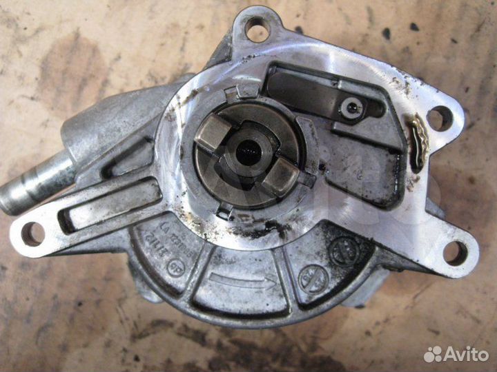 Насос вакуумный Mercedes Ml W164 3.0TD