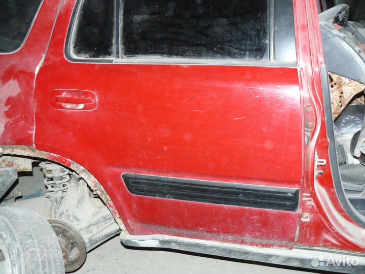 Дверь задняя правая Honda CR-V Хонда цр-В RD1