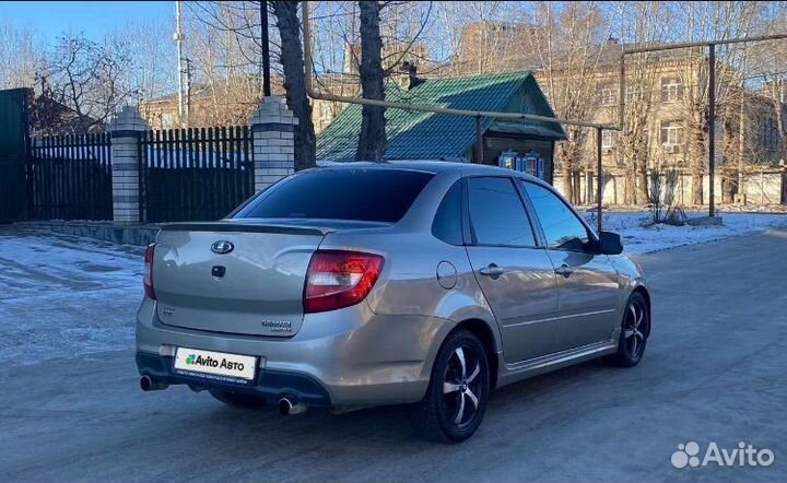 LADA Granta 1.6 МТ, 2013, 110 000 км