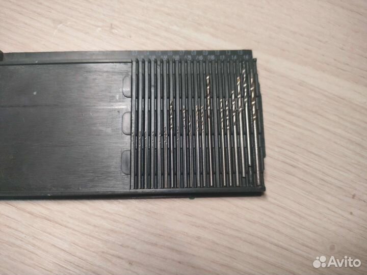 Наборчик маленьких сверел