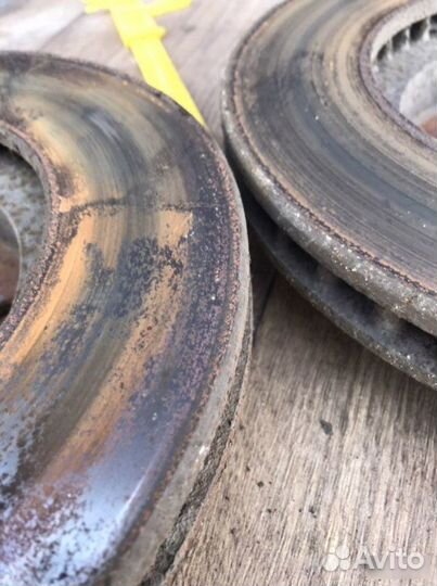 Тормозные диски переднее Lifan Solano 620 1.5 2010