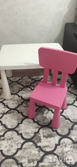 Детский стол и стул IKEA