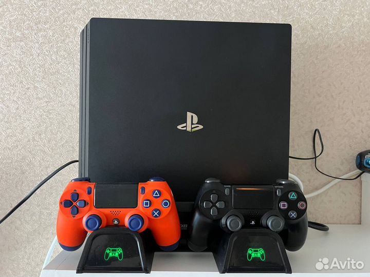 Sony Playstation 4 Pro 1tb SSD