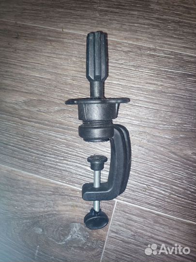 Держатель кронштейн для головы манекена