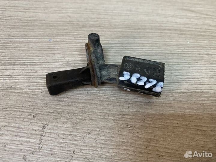 Датчик ABS задний правый Volkswagen Polo MK5 с2009