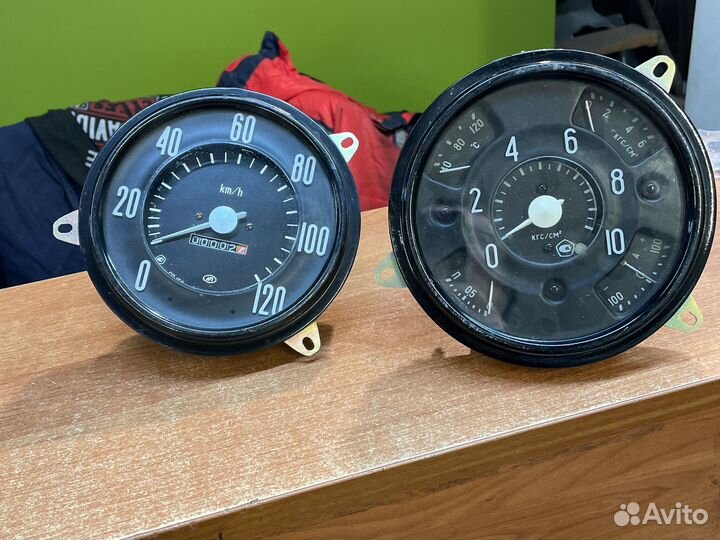 Приборы новые СССР лаз, лиаз 677