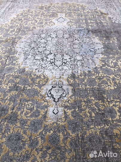 Ковер персидский шелковый 200х300 для зала на пол