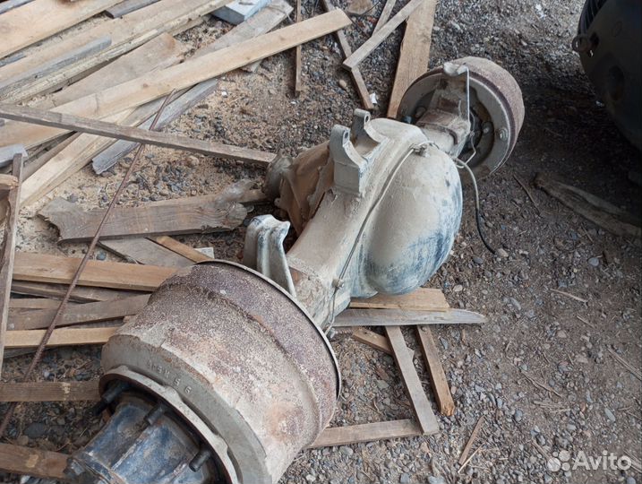 Ведущий мост