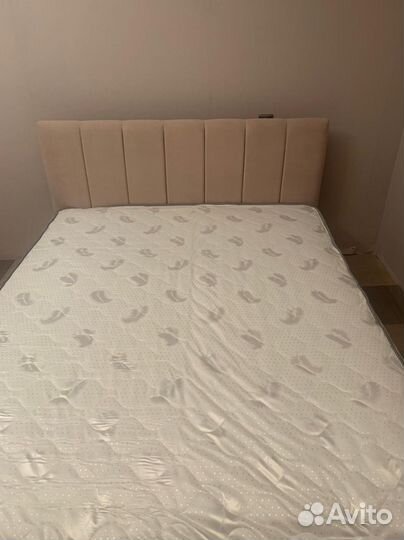 Двуспальная кровать под заказ 180х200