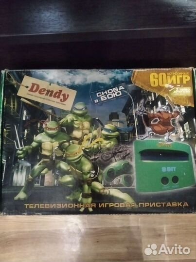 Игровая консоль с играми