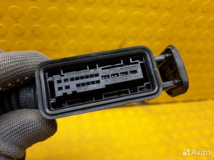 Проводка двери задняя правая Skoda Karoq djka 2021