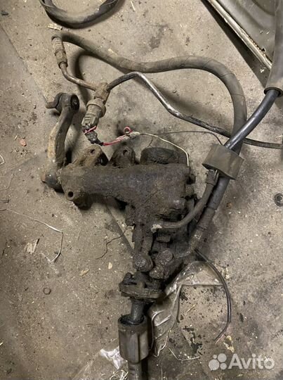 Рулевой редуктор toyota crown s140