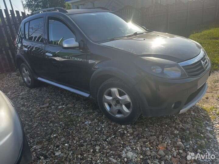 Renault Sandero Stepway 1.6 МТ, 2012, 175 000 км