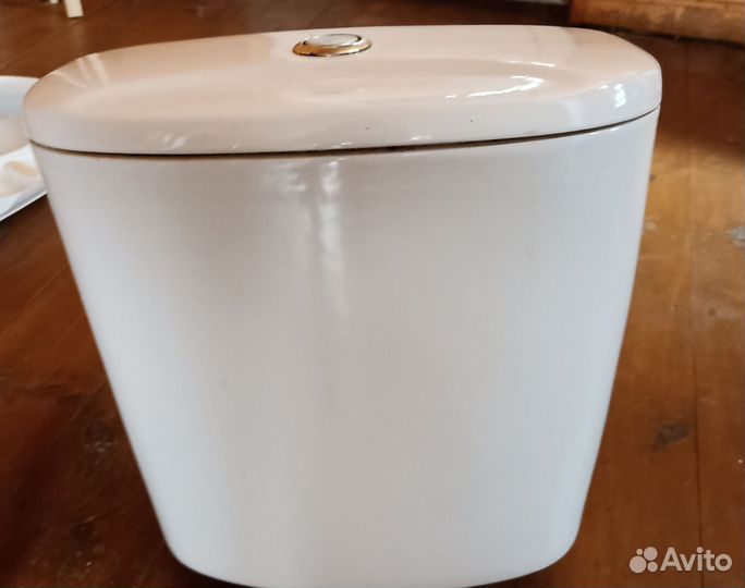 Бачок для унитаза бу