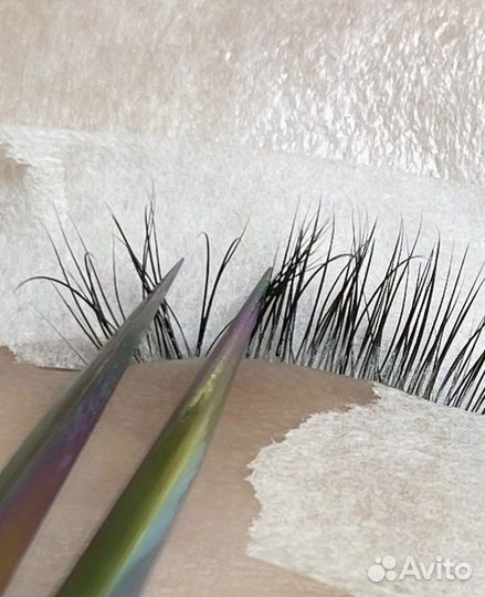 Обучение наращиванию ресниц