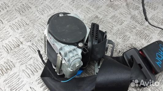 Ремень безопасности с пиропатроном сиденья передне