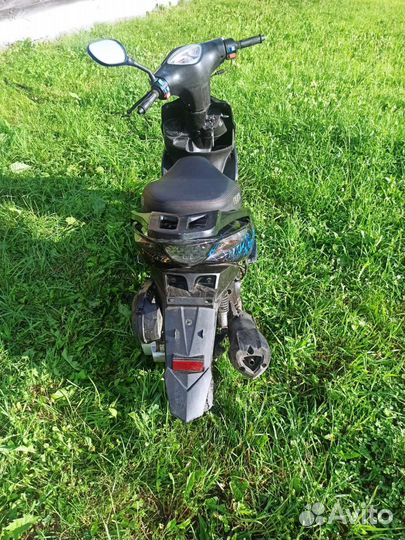 Скутер Vento Corsa 50 (150)