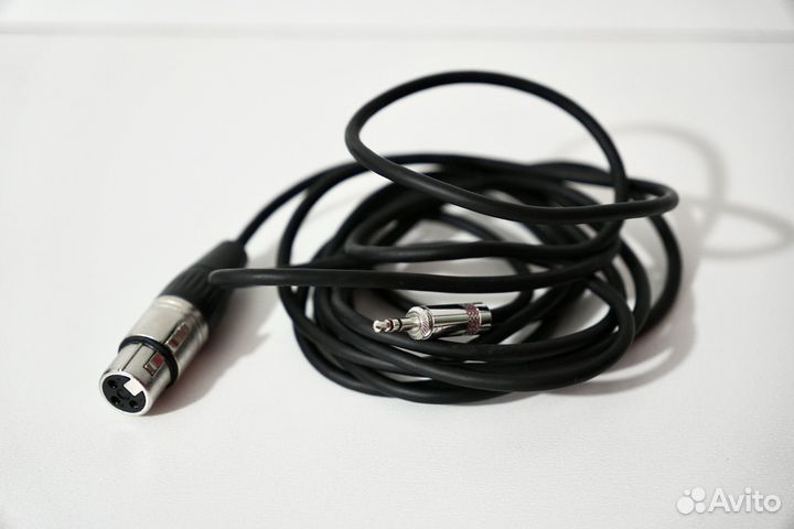 Shure SM63LB микрофон