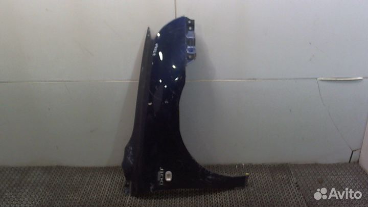 Крыло Toyota Avensis 2, 2005