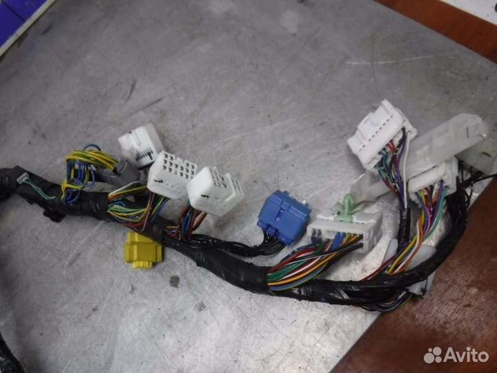 Жгут проводов панели приборов Mitsubishi Pajero