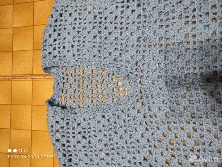 Жилет цвет голубее(кам.искажает)