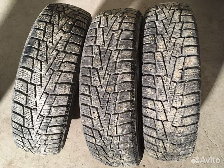 R15 Nexen Winguard WinSpike 185/65, PCD 4x98 DIA 72