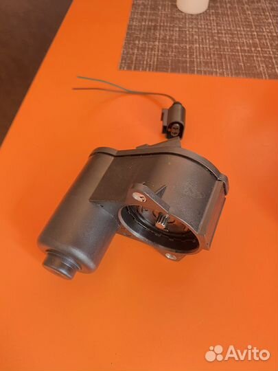 Сервомотор,моторчик,привод тормоза 3C0998281