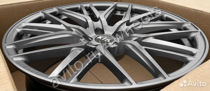 Кованые диски Kia K5 Carnival R19 наличие