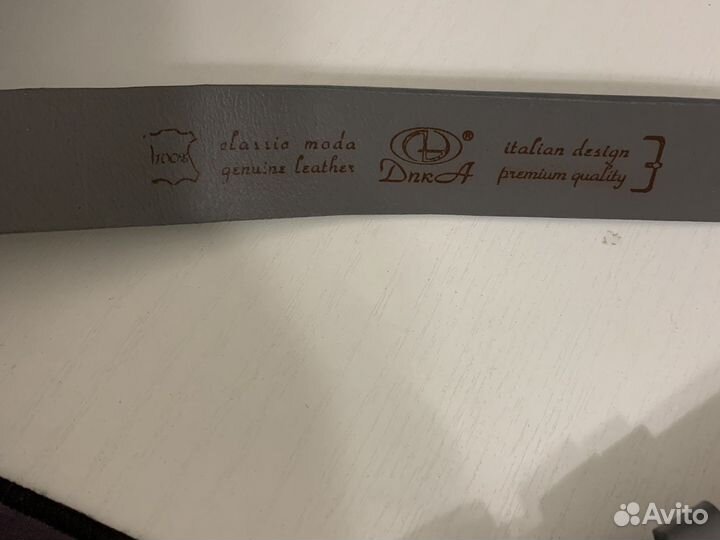 Мужской кожаный ремень серый