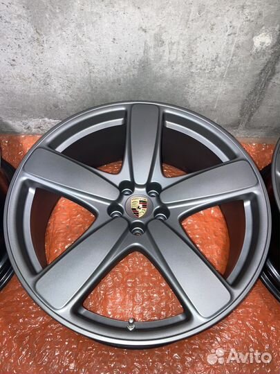 Оригинальные диски R21 Porsche Macan
