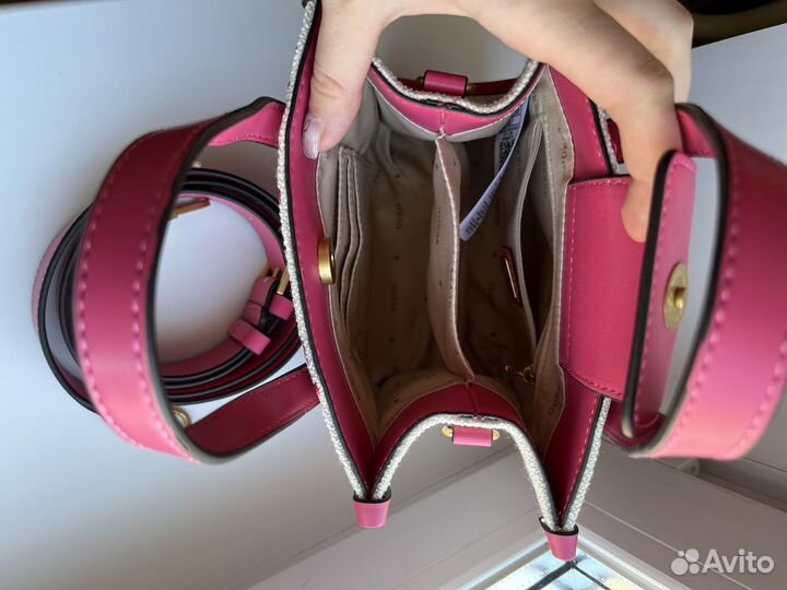 Сумка Guess женская