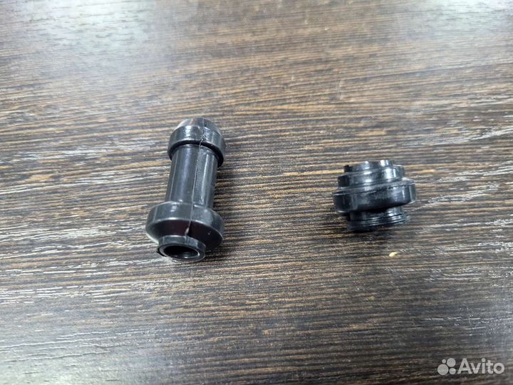 Сальник пыльник заднего суппорта мото ремкомплект