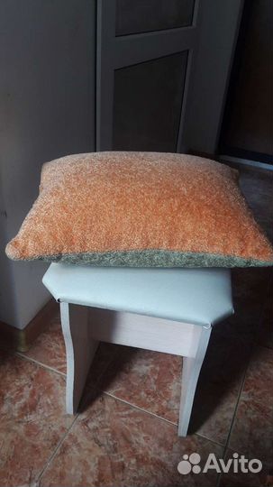 Подушки для дивана