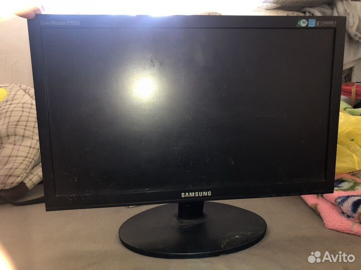 Монитор Samsung