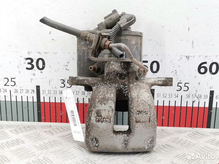 Суппорт задний правый для Volkswagen Passat 6