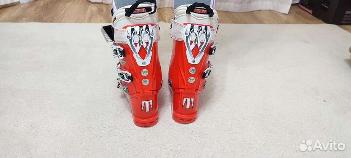 Горнолыжные ботинки Tecnica 22.5 размер 110 жёстко