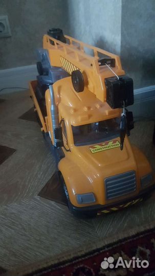 Машинка детская