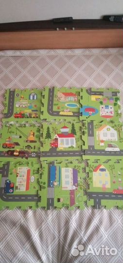 Развивающий коврик