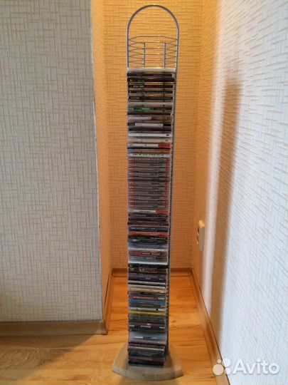 Подставка для дисков