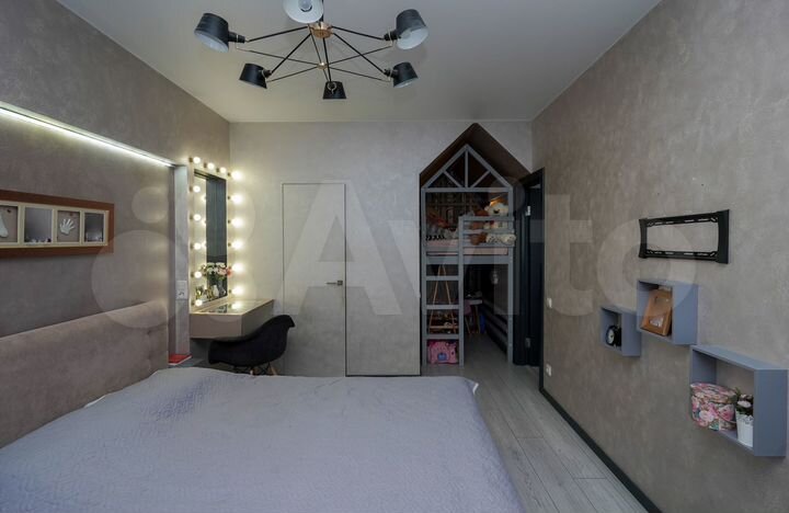 2-к. квартира, 60 м², 11/17 эт.