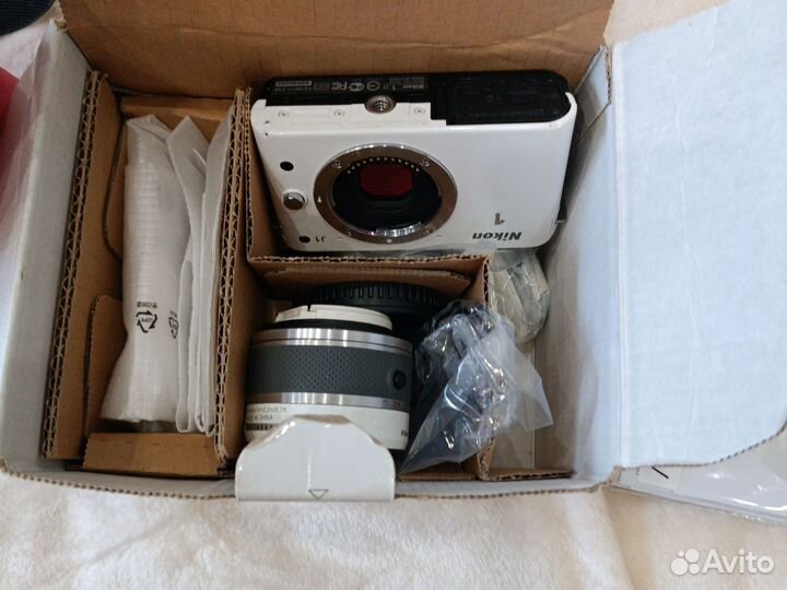 Фотоаппарат Nikon1 j1