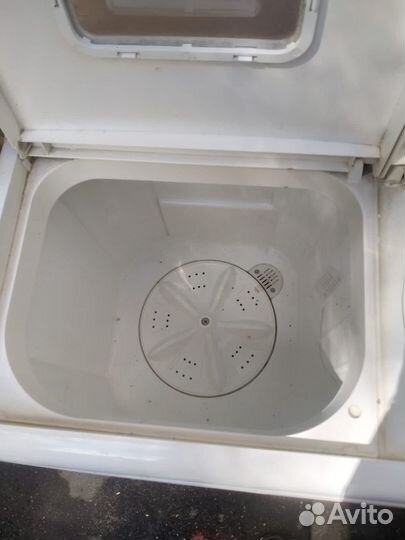 Стиральная машина с вертикальной загрузкой