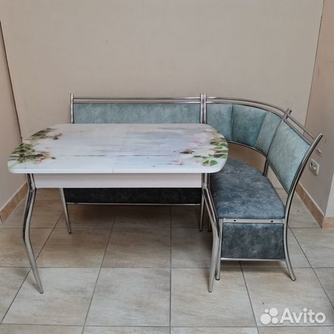 Кухонный уголок металлический хромированный