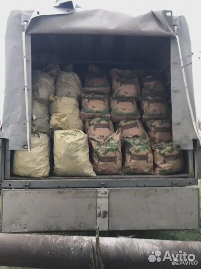 Уголь древесный в мешках