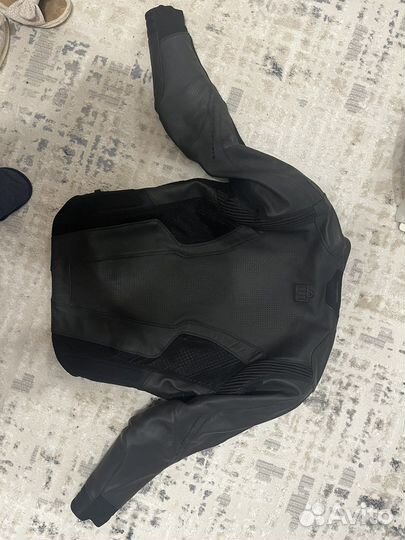 Мотокуртка кожаная мужская