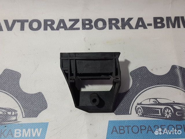 Кронштейн радиатора правый BMW 5-серия E39 LCI