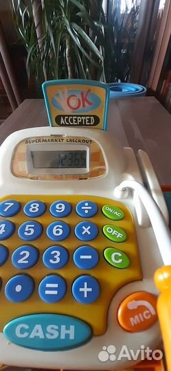 Игрушечная касса