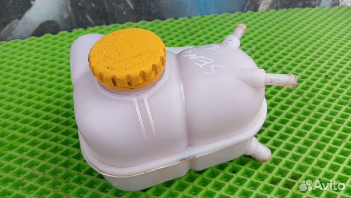 Расширительный бачок Lanos